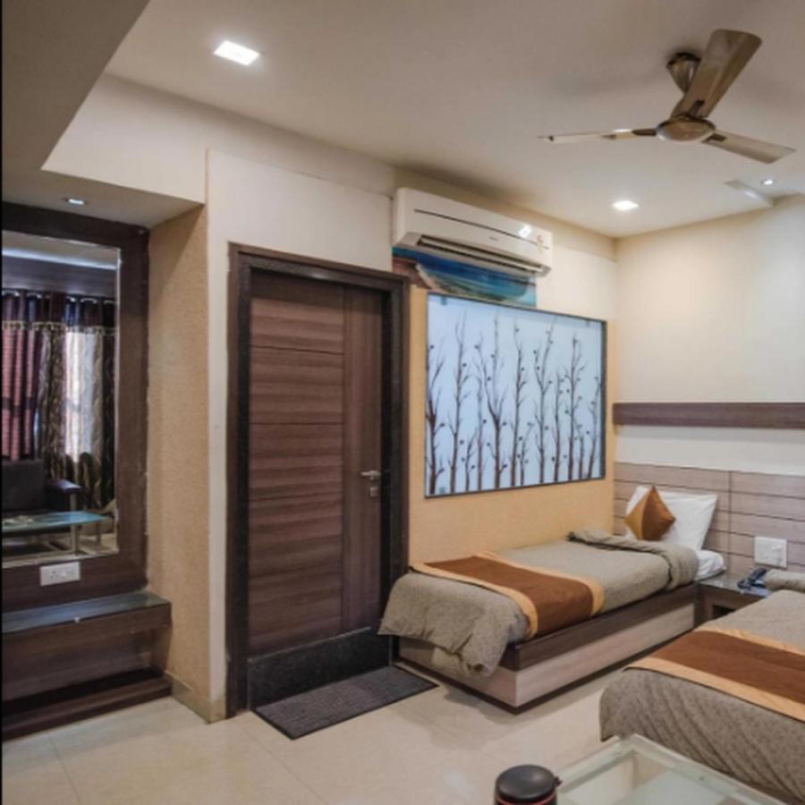 Brij Palace Hotel Bhopal Ngoại thất bức ảnh
